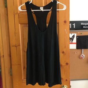 Women’s Tank Top Size Medium